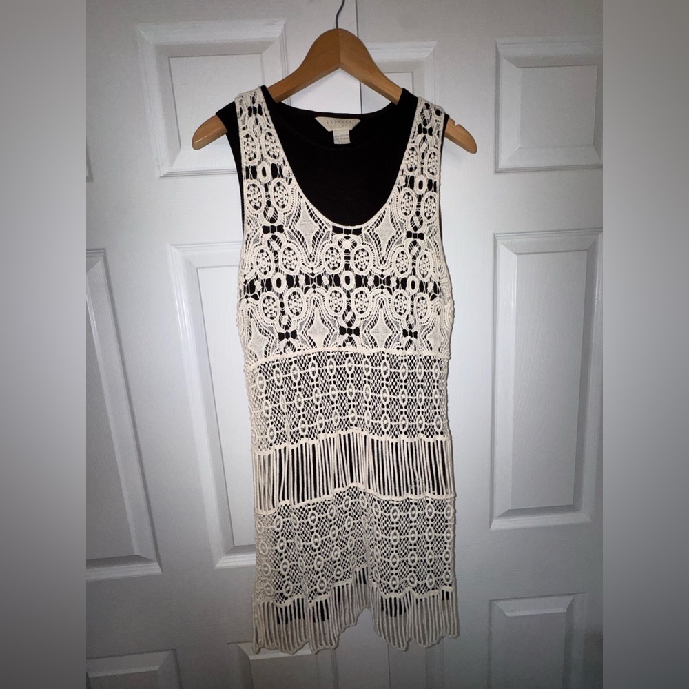 Boho Dor Dor Couture Crochet Lace Fringe Beach Cover Up | Size M - Picture 12 of 13